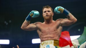 Canelo-Alvarez-punta-Munguia-e-Benavidez