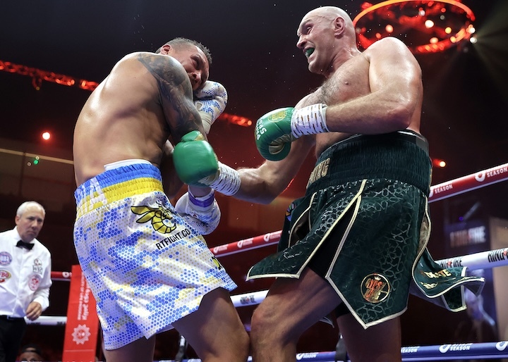 Tyson Fury promette vendetta a Usyk e di batterlo per KO